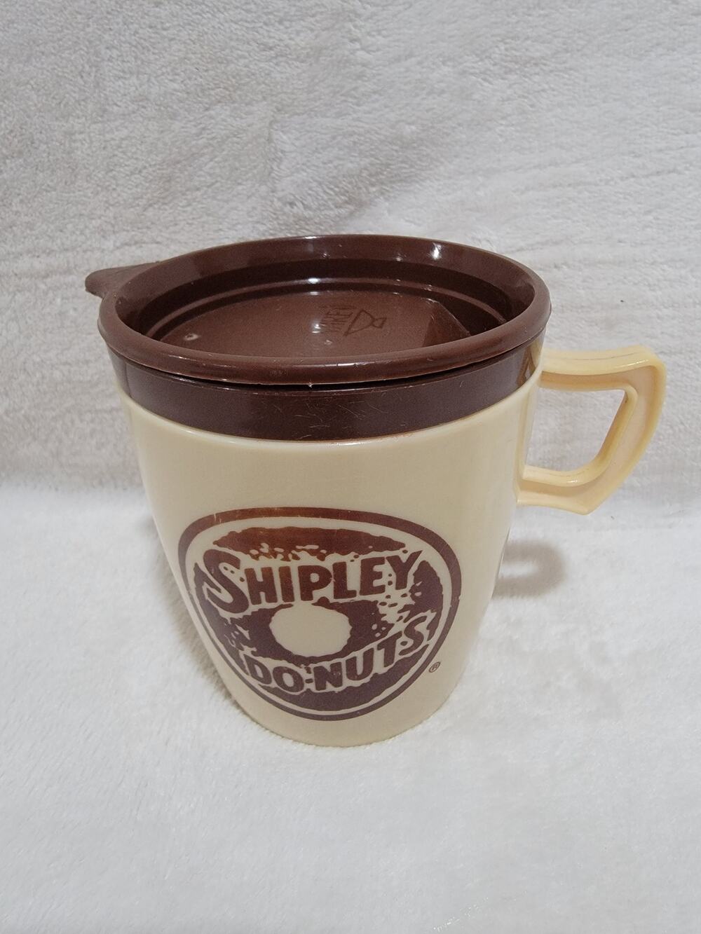 Shipley Donuts Vintage Coffee Mug "Alladinware" Plastic with Lid 4" Tall
